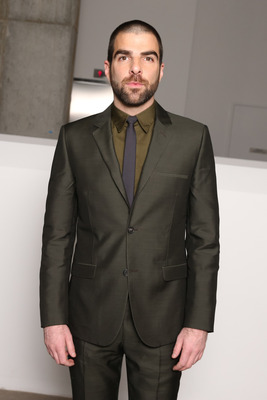 Zachary Quinto Poster 2637747