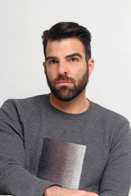 Zachary Quinto Poster 2707769