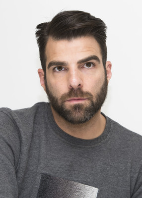 Zachary Quinto Poster 2707770