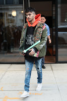 Zayn Malik Sweatshirt #3043258