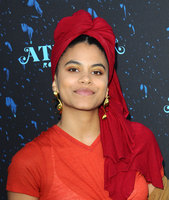 Zazie Beetz Sweatshirt #3809611