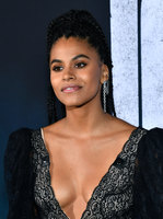Zazie Beetz Sweatshirt #3882471