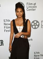 Zazie Beetz Longsleeve T-shirt #3882472