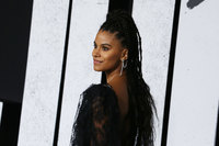 Zazie Beetz Longsleeve T-shirt #3882509