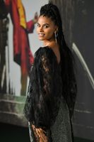Zazie Beetz Sweatshirt #3882514