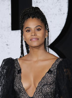 Zazie Beetz Sweatshirt #3882524