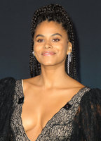 Zazie Beetz Sweatshirt #3882542
