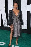 Zazie Beetz Sweatshirt #3882595