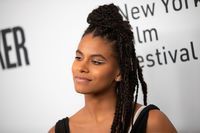 Zazie Beetz Sweatshirt #3882602