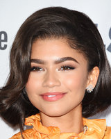 Zendaya t-shirt #2834983