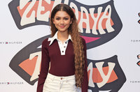 Zendaya Longsleeve T-shirt #3831086
