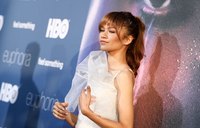 Zendaya Longsleeve T-shirt #3861810