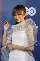 Zendaya Longsleeve T-shirt #3861876