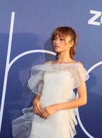 Zendaya Sweatshirt #3862031