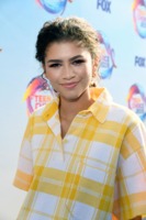 Zendaya Sweatshirt #3862048