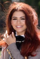 Zendaya Longsleeve T-shirt #3862098