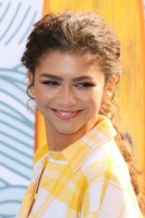 Zendaya Longsleeve T-shirt #3862099