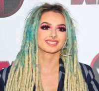 Zhavia Ward t-shirt #3869724