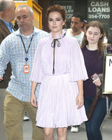 Zoey Deutch Longsleeve T-shirt #3321616
