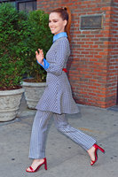 Zoey Deutch Longsleeve T-shirt #3321627