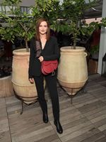 Zoey Deutch mug #G2385387