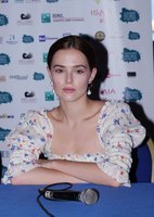 Zoey Deutch Longsleeve T-shirt #3866013