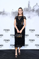 Zoey Deutch Sweatshirt #3866016