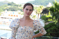 Zoey Deutch Sweatshirt #3866028