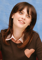 Zooey Deschanel Sweatshirt #2250207