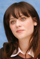 Zooey Deschanel Sweatshirt #2250213