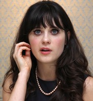 Zooey Deschanel t-shirt #2250216