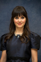 Zooey Deschanel Sweatshirt #2271185