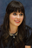 Zooey Deschanel Sweatshirt #2271194