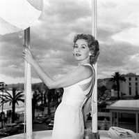 Zsa Zsa Gabor Sweatshirt #2554495