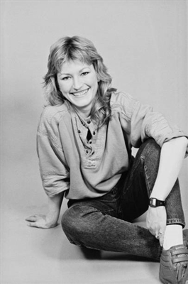 Amanda Hillwood posters