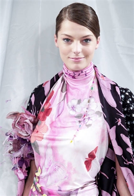 Daria Werbowy mug