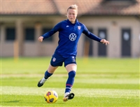 Emily Sonnett Longsleeve T-shirt #4097827
