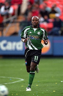 Jorge Dely Valdes posters