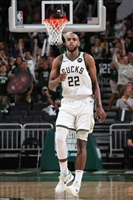 Khris Middleton magic mug #G3413169