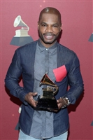 Kirk Franklin Longsleeve T-shirt #3981797