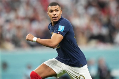 Kylian Mbappe canvas poster