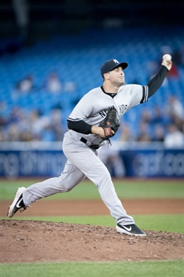 Luis Cessa posters
