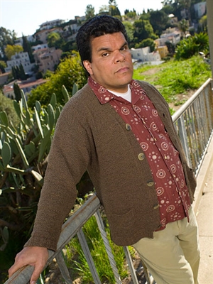 Luis Guzman mug