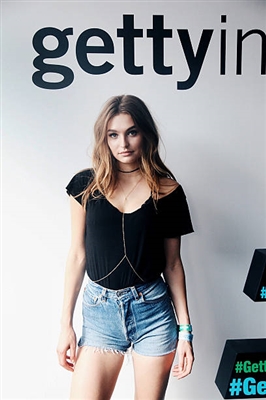 Roosmarijn De Kok posters