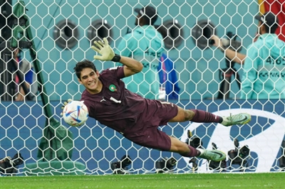 Yassine Bounou posters